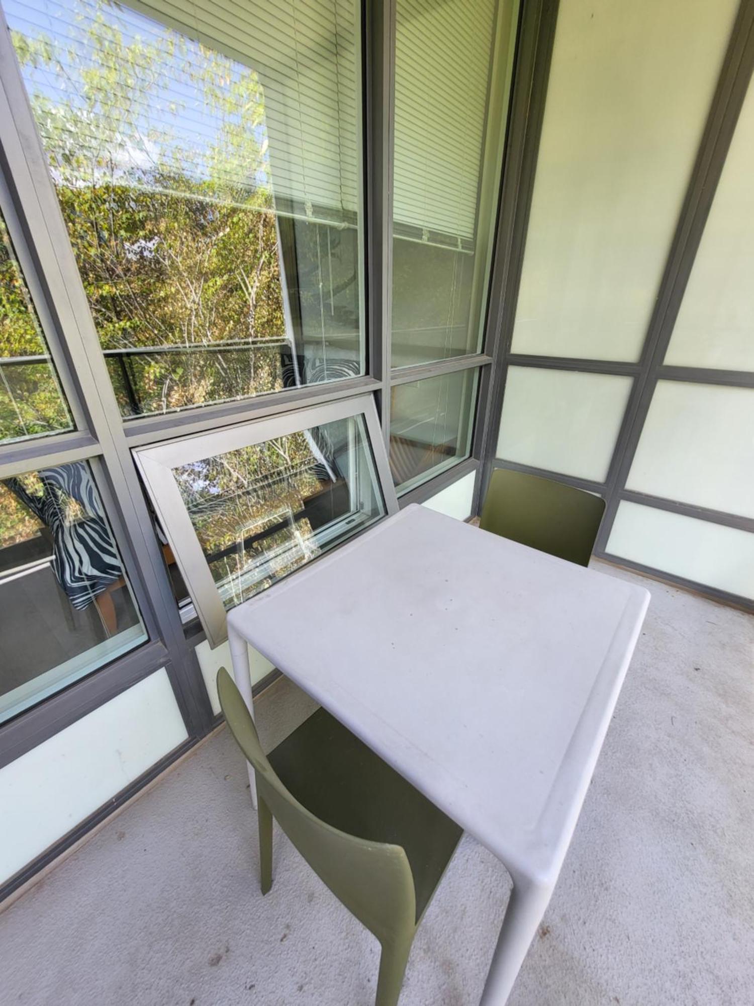 Your Perfect Escape - Modern Landmark Condo In Downtown Calgary - Free Parking- Premium Location Exterior foto